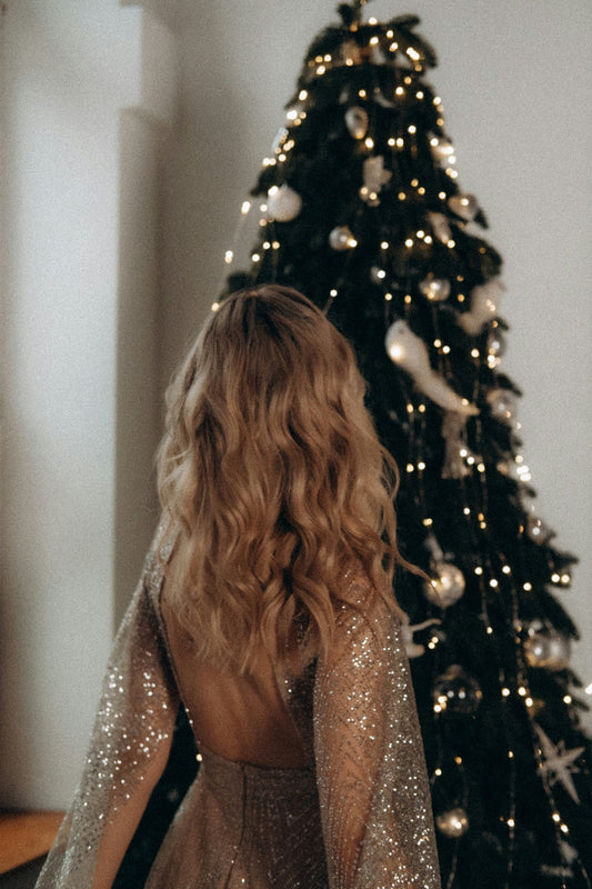 Mother of the Bride Dresses with Sleeves: Stylish & Modest for Holiday Ceremonies