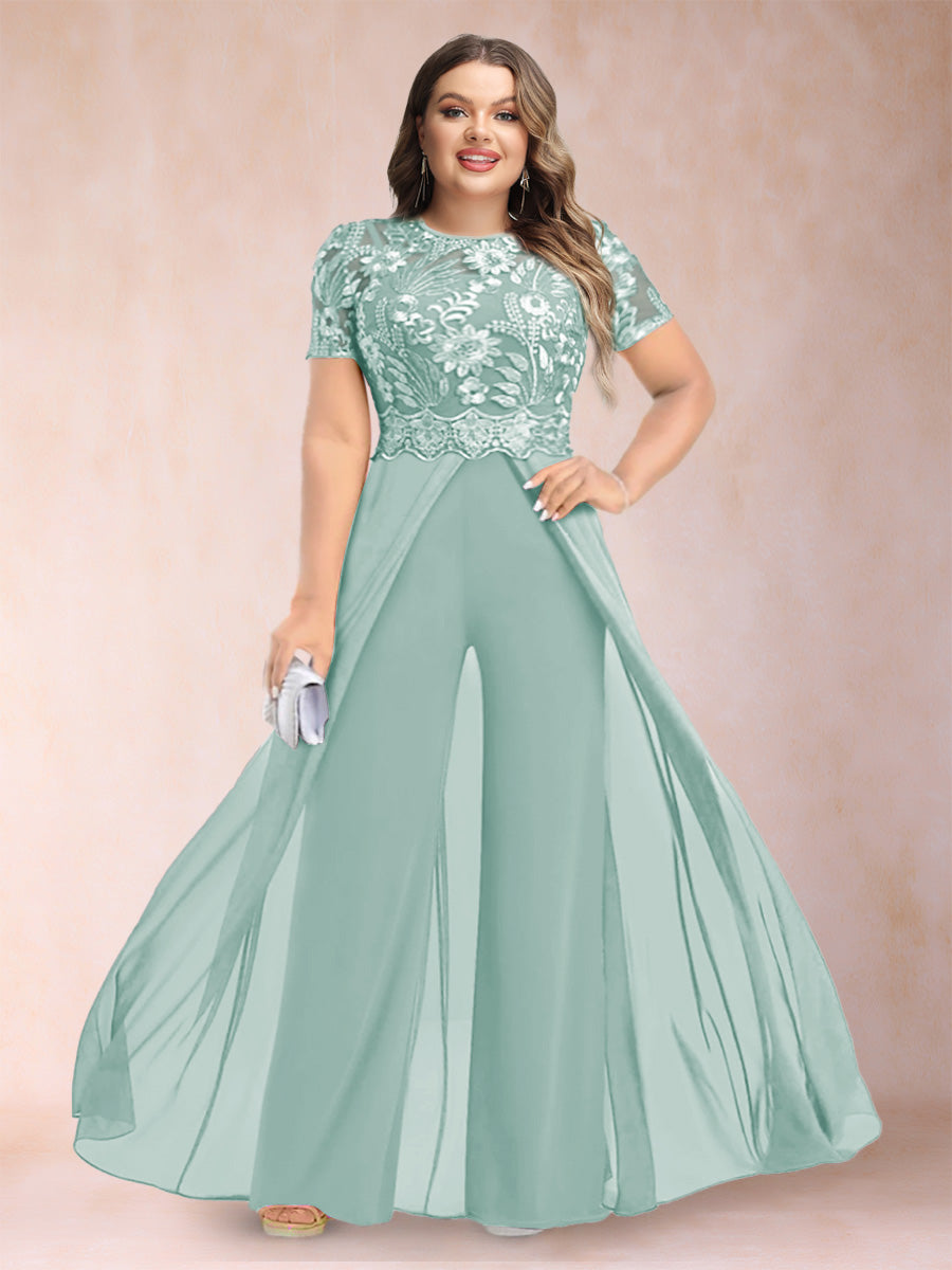A-Line/Princess Scoop Short Sleeves Plus Size Mother of the Bride Jumpsuit with Applique