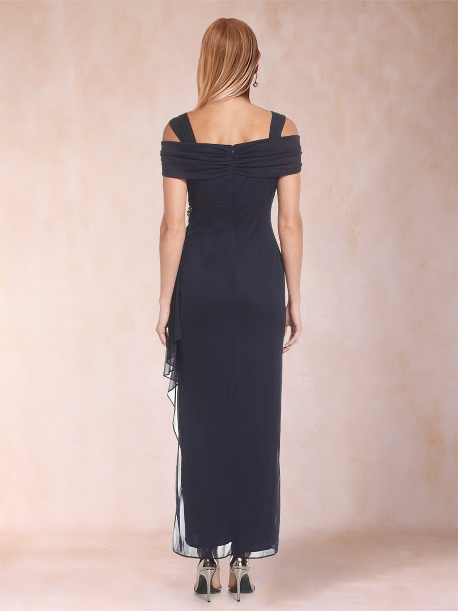 Sheath/Column Cold Shoulder Sleeveless Mother of the Bride Dresses With Beading