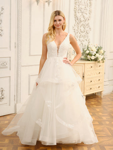 V-Neck Sleeveless Long Ball Gown Wedding Dresses with Appliques