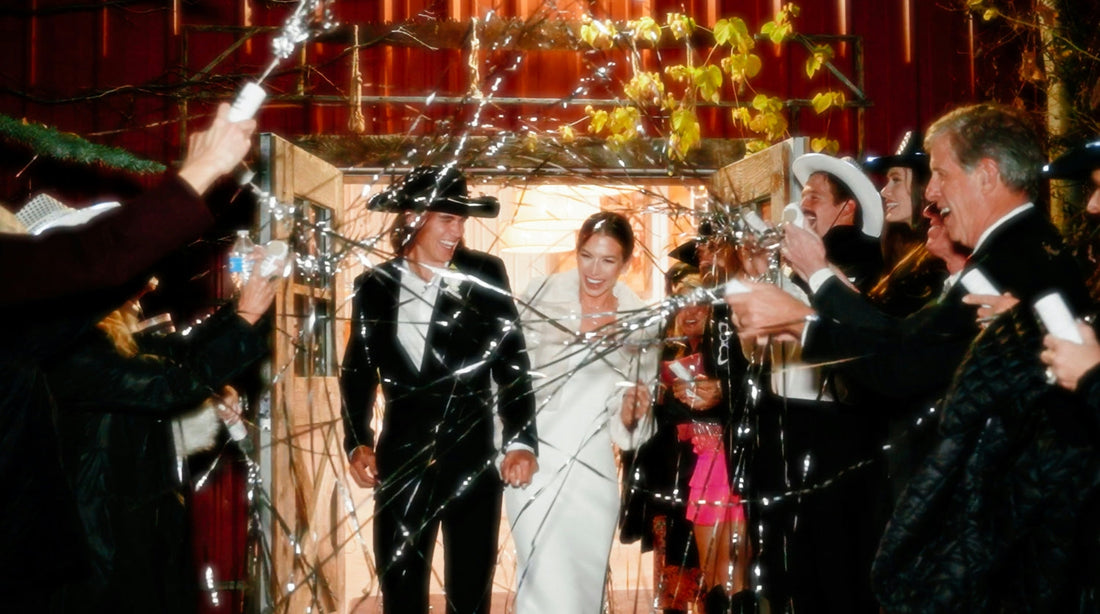 Mother of the Bride Dresses for New Year Gala Weddings: Elegant Velvet & Satin