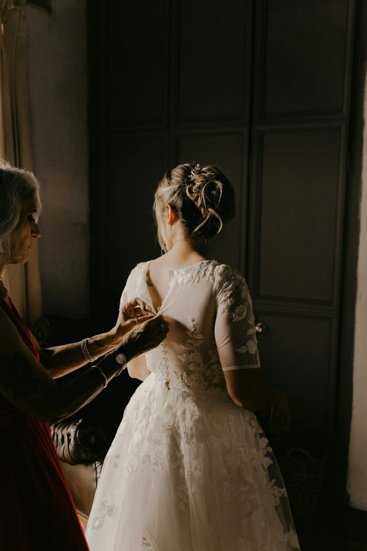 Velvet Mother of the Bride Dresses: Luxe Elegance for Holiday Weddings