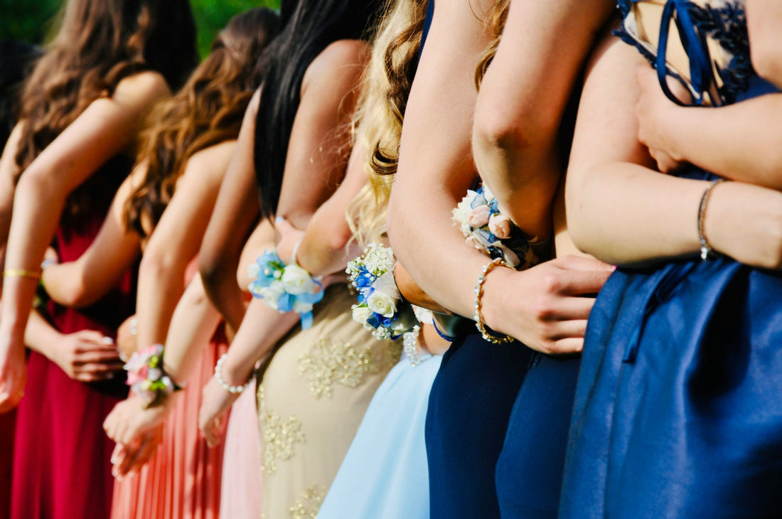 New Year Bridesmaid Dress Colors 2026: Trending Hues for Celebration