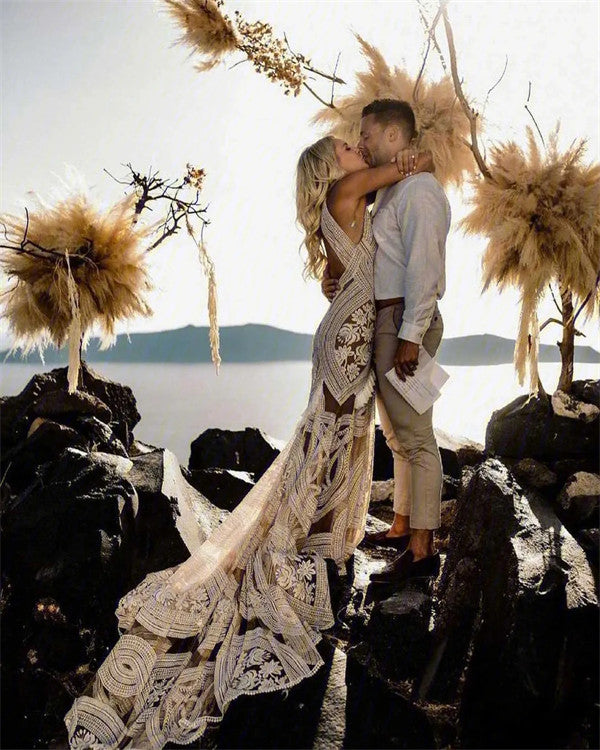 Red Carpet Gowns of Celebrities Iconography