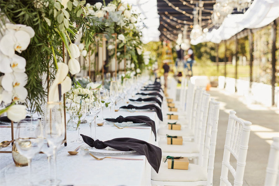 Exploring Non-Traditional Bridesmaid Dresses: Breaking the Mold With Innovative Designs