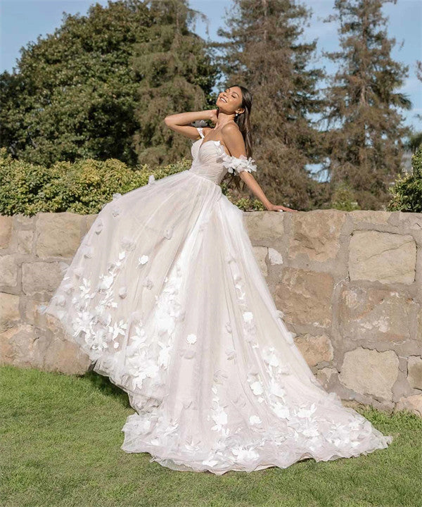 Picking the Perfect Fabric for Bridesmaid Dresses: It's All About Style and Comfort