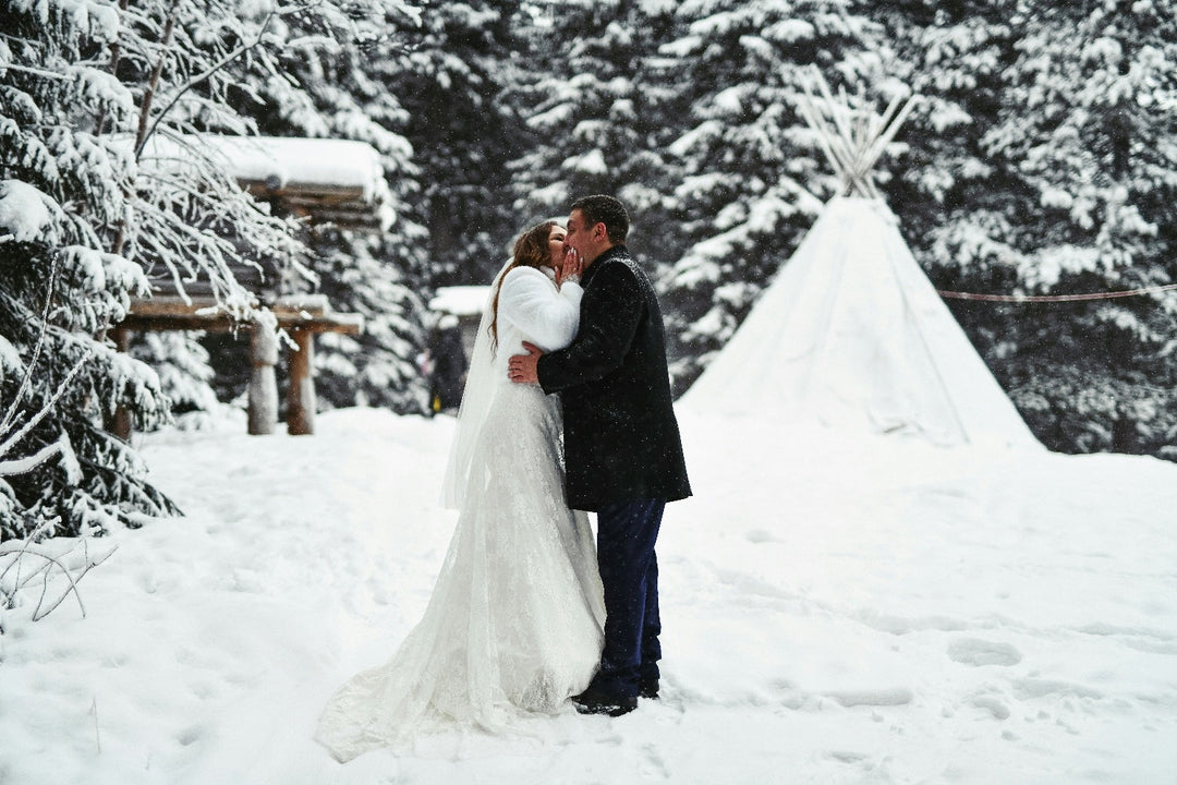 Plus Size Bridesmaid Dresses for Winter Weddings: Flattering & Warm Styles