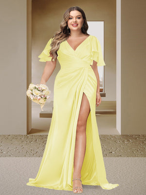 Trumpet/Mermaid V-Neck Short Sleeves Ruched Plus Size Bridesmaid Dresses with Split Side & Ruffles