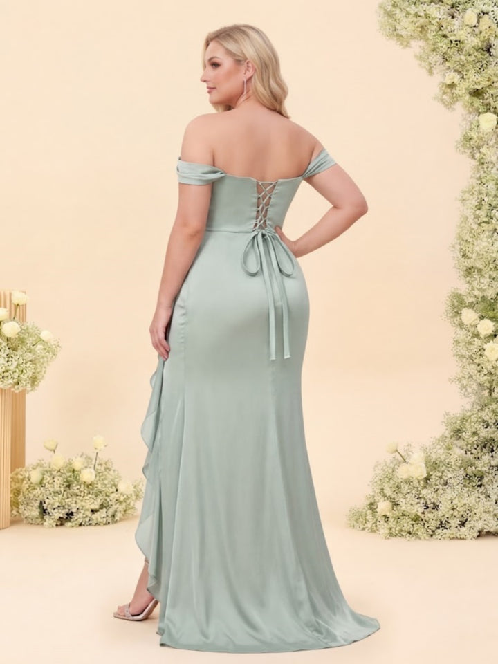 Sheath/Column Off-the-Shoulder Ruched Long Plus Size Bridesmaid Dresses with Ruffles