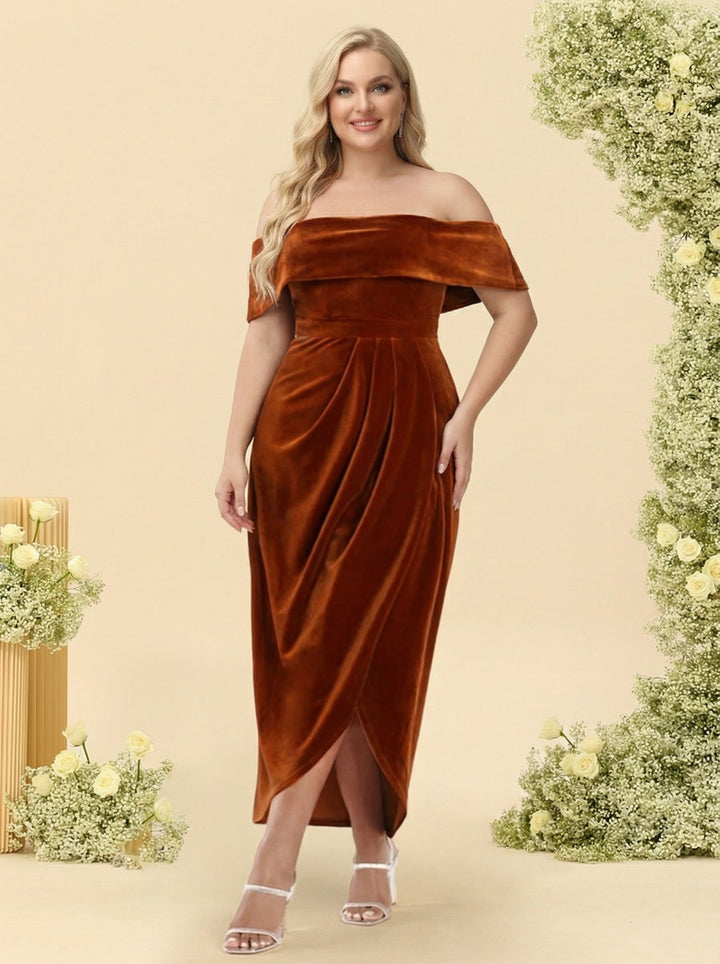 Sheath/Column Velvet Off-the-Shoulder Plus Size Bridesmaid Dress With Split Side