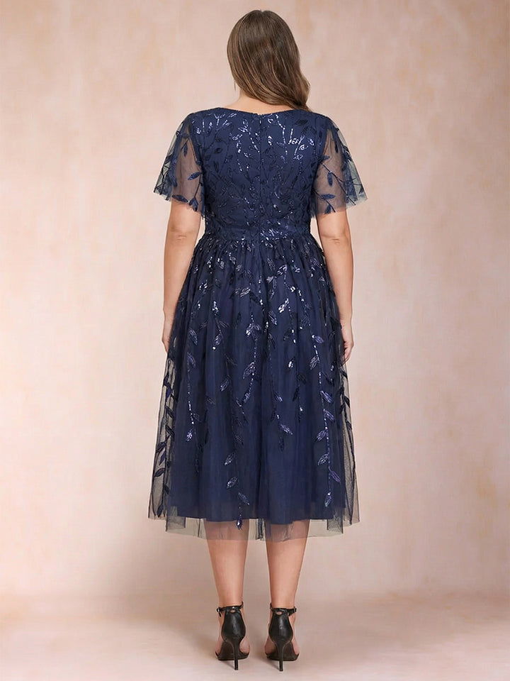 A-Line/Princess V-Neck Tea-Length Mother of the Bride Dresses