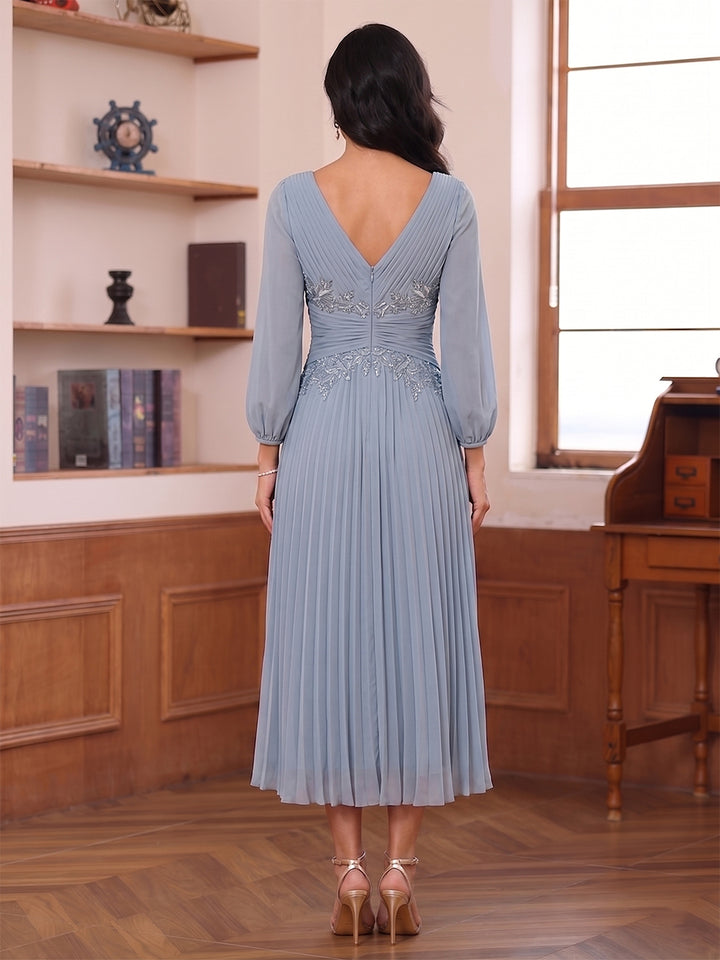 A-Line/Princess V-Neck Tea-Length Mother of the Bride Dresses With Pleats &amp; Sequins
