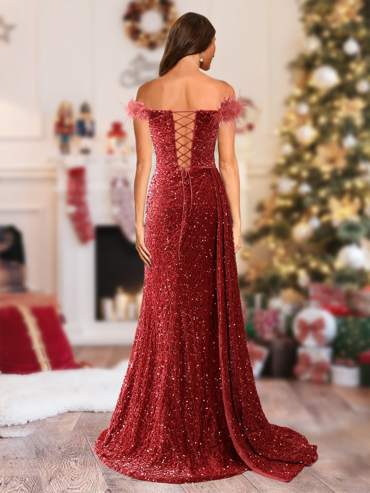 Sparkly Trumpet/Mermaid Strapless Sequined Long Christmas Dresses with Split Side &amp; Feather