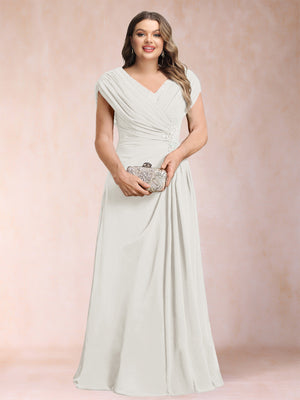 A-Line/Princess V-Neck Chiffon Ruched Plus Size Mother of the Bride Dresses with Appliques & Beading