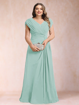 A-Line/Princess V-Neck Chiffon Ruched Plus Size Mother of the Bride Dresses with Appliques & Beading