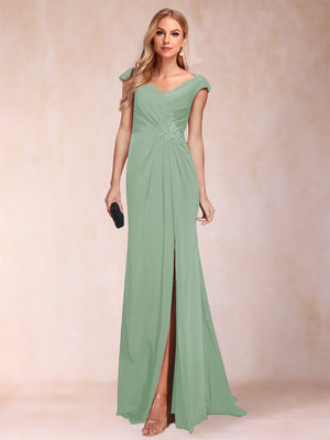 Sheath/Column V-Neck Ruched Mother of the Bride Dresses with Appliques & Split Side