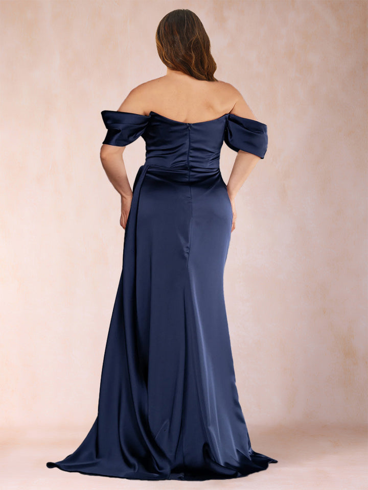 Trumpet/Mermaid Off-the-Shoulder Ruched Plus Size Mother of the Bride Dresses with Rhinestone