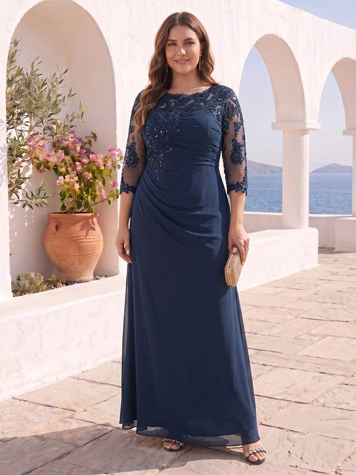 Sheath/Column Scoop 3/4 Sleeves Plus Size Mother of the Bride Dresses with Applique