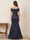 Trumpet/Mermaid Off-the-Shoulder Short Sleeves Sweep Train Mother of the Bride Dresses With Applique
