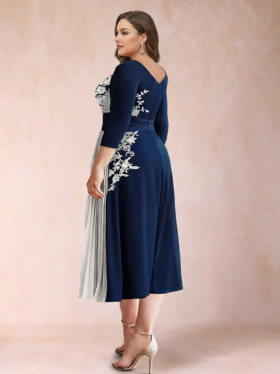 A-Line/Princess Scoop 3/4 Sleeves Plus Size Mother of the Bride Dresses with Applique