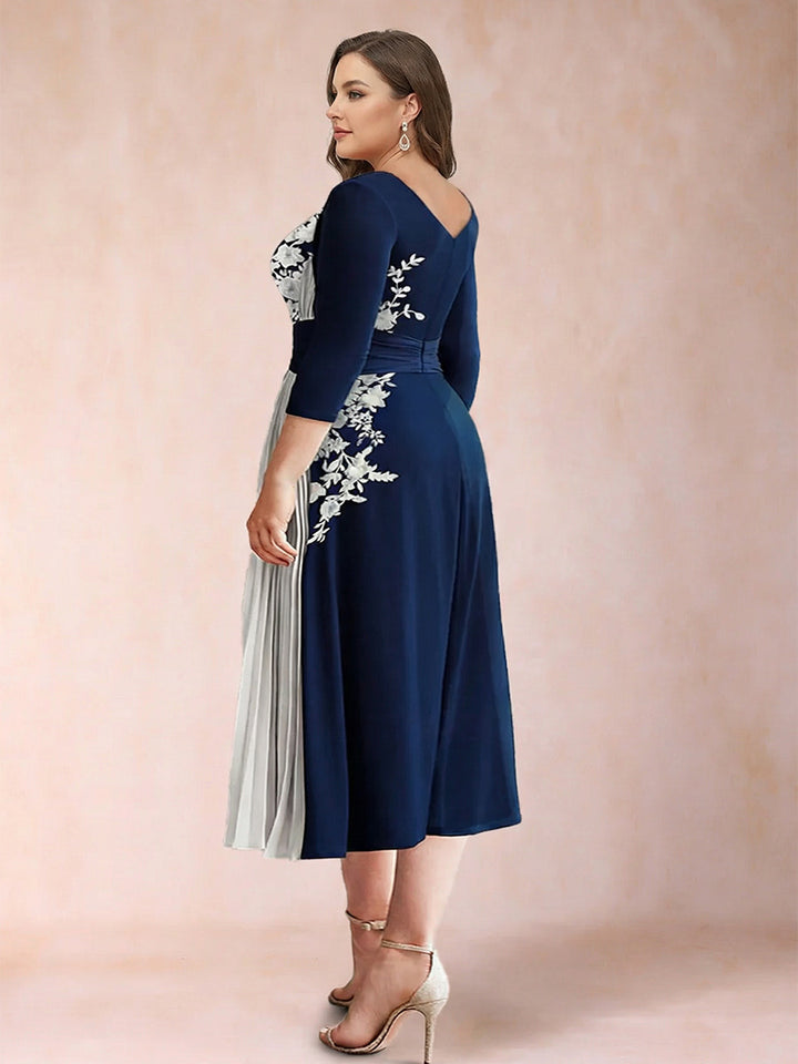 A-Line/Princess Scoop 3/4 Sleeves Plus Size Mother of the Bride Dresses with Applique