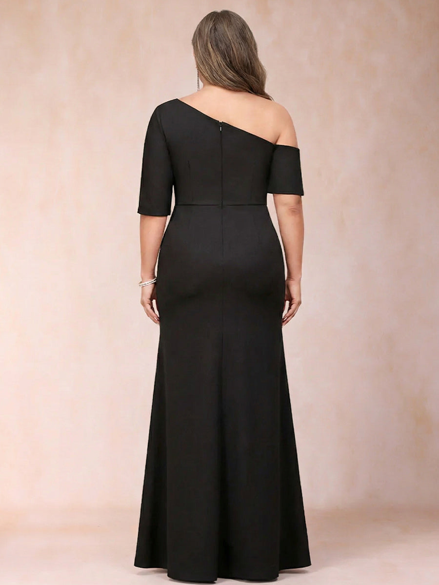 Trumpet/Mermaid One-Shoulder Half Sleeves Plus Size Mother of the Bride Dresses with Ruched