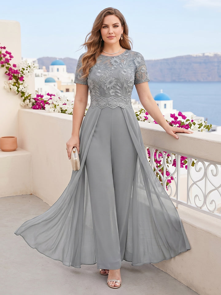 A-Line/Princess Scoop Short Sleeves Plus Size Mother of the Bride Jumpsuit with Applique