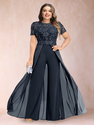 A-Line/Princess Scoop Short Sleeves Plus Size Mother of the Bride Jumpsuit with Applique