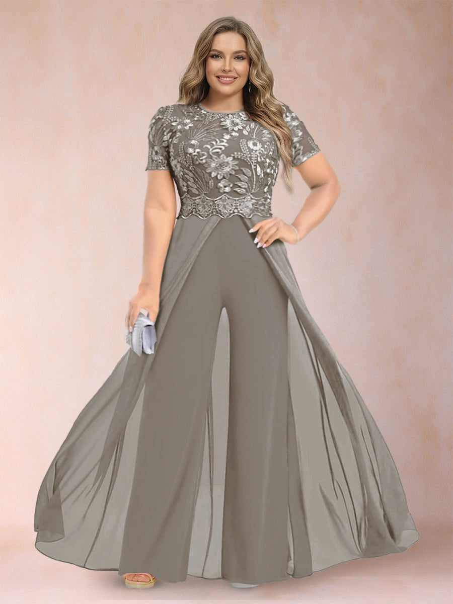 A-Line/Princess Scoop Short Sleeves Plus Size Mother of the Bride Jumpsuit with Applique