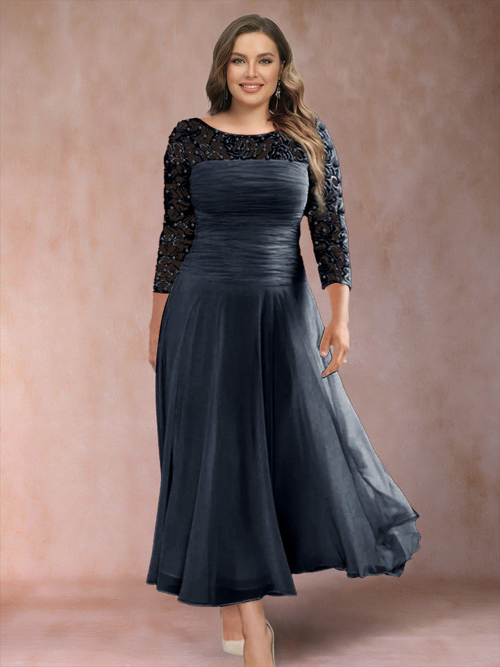 A-Line/Princess Scoop 3/4 Sleeves Plus Size Mother of the Bride Dresses with Applique