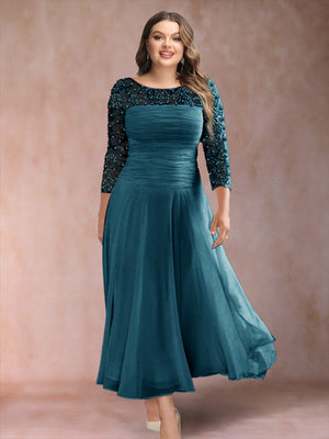 A-Line/Princess Scoop 3/4 Sleeves Plus Size Mother of the Bride Dresses with Applique