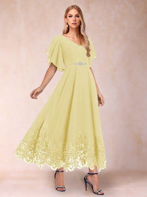 A-Line/Princess V-Neck Half Sleeves Mother of the Bride Dresses with Applique
