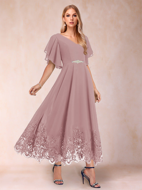 A-Line/Princess V-Neck Half Sleeves Mother of the Bride Dresses with Applique
