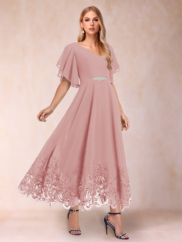 A-Line/Princess V-Neck Half Sleeves Mother of the Bride Dresses with Applique
