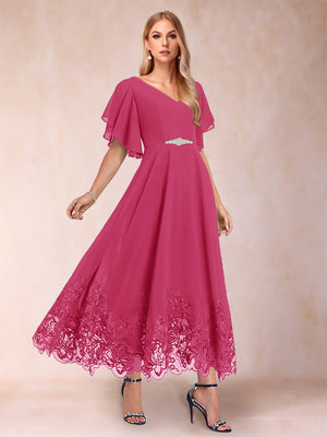 A-Line/Princess V-Neck Half Sleeves Mother of the Bride Dresses with Applique
