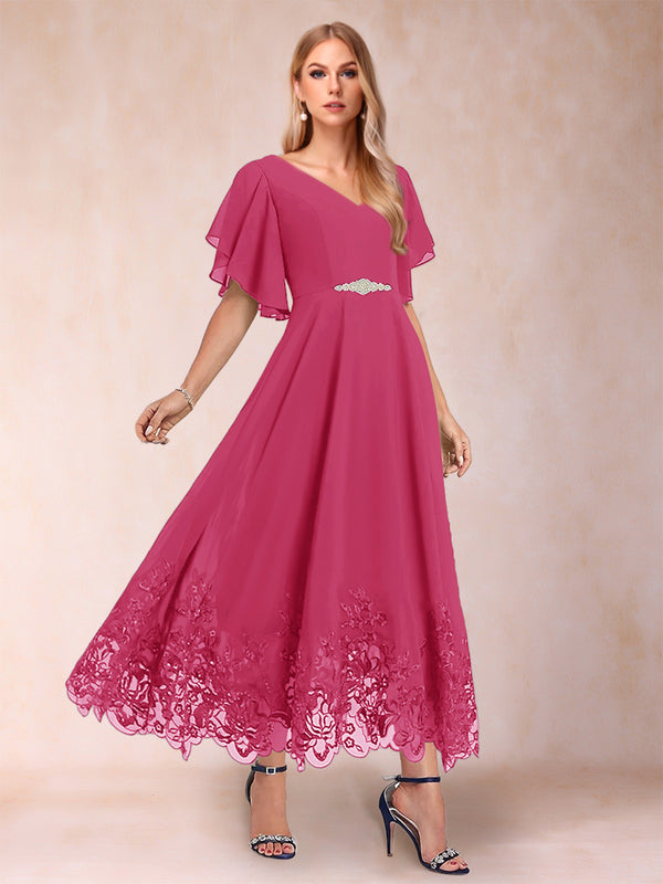A-Line/Princess V-Neck Half Sleeves Mother of the Bride Dresses with Applique