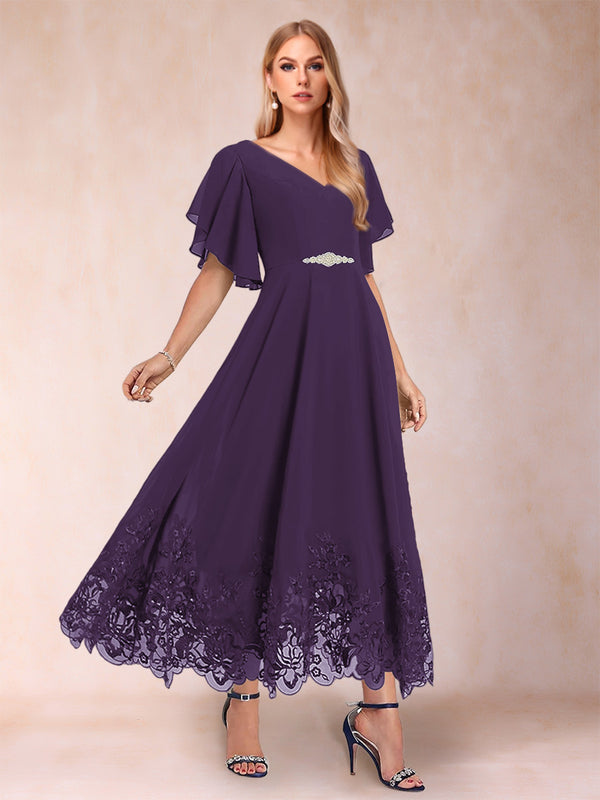 A-Line/Princess V-Neck Half Sleeves Mother of the Bride Dresses with Applique