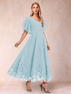 A-Line/Princess V-Neck Half Sleeves Mother of the Bride Dresses with Applique
