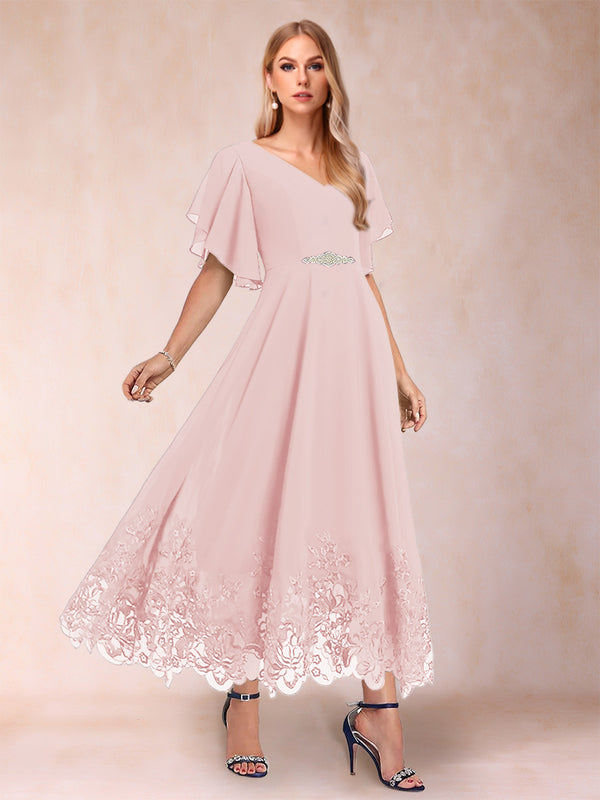 A-Line/Princess V-Neck Half Sleeves Mother of the Bride Dresses with Applique