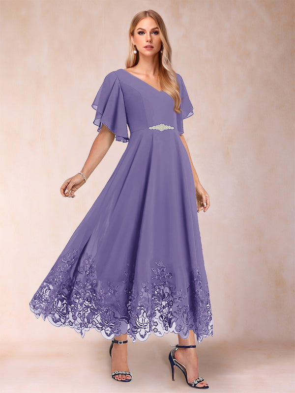 A-Line/Princess V-Neck Half Sleeves Mother of the Bride Dresses with Applique