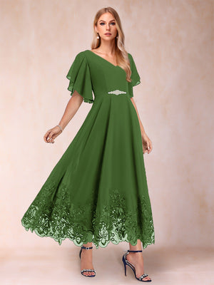 A-Line/Princess V-Neck Half Sleeves Mother of the Bride Dresses with Applique