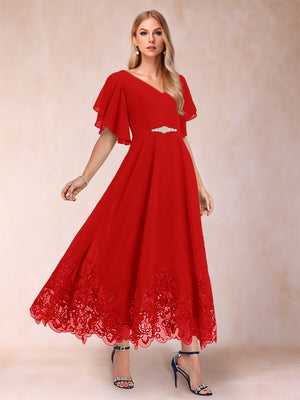 A-Line/Princess V-Neck Half Sleeves Mother of the Bride Dresses with Applique