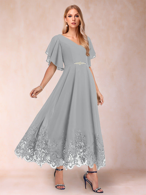 A-Line/Princess V-Neck Half Sleeves Mother of the Bride Dresses with Applique