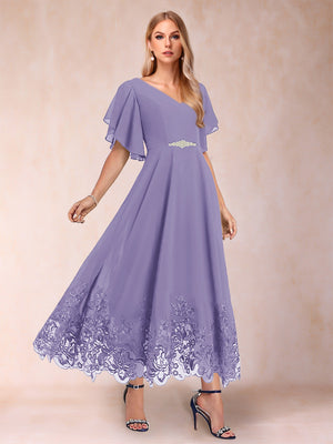 A-Line/Princess V-Neck Half Sleeves Mother of the Bride Dresses with Applique