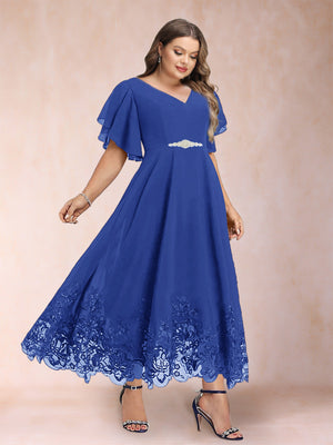 A-Line/Princess V-Neck Half Sleeves Plus Size Mother of the Bride Dresses with Applique