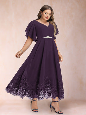 A-Line/Princess V-Neck Half Sleeves Plus Size Mother of the Bride Dresses with Applique