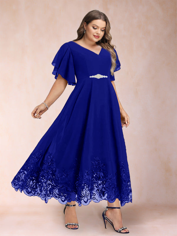 A-Line/Princess V-Neck Half Sleeves Plus Size Mother of the Bride Dresses with Applique