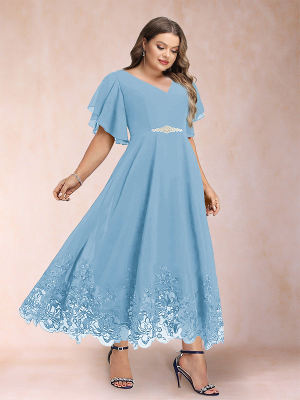 A-Line/Princess V-Neck Half Sleeves Plus Size Mother of the Bride Dresses with Applique