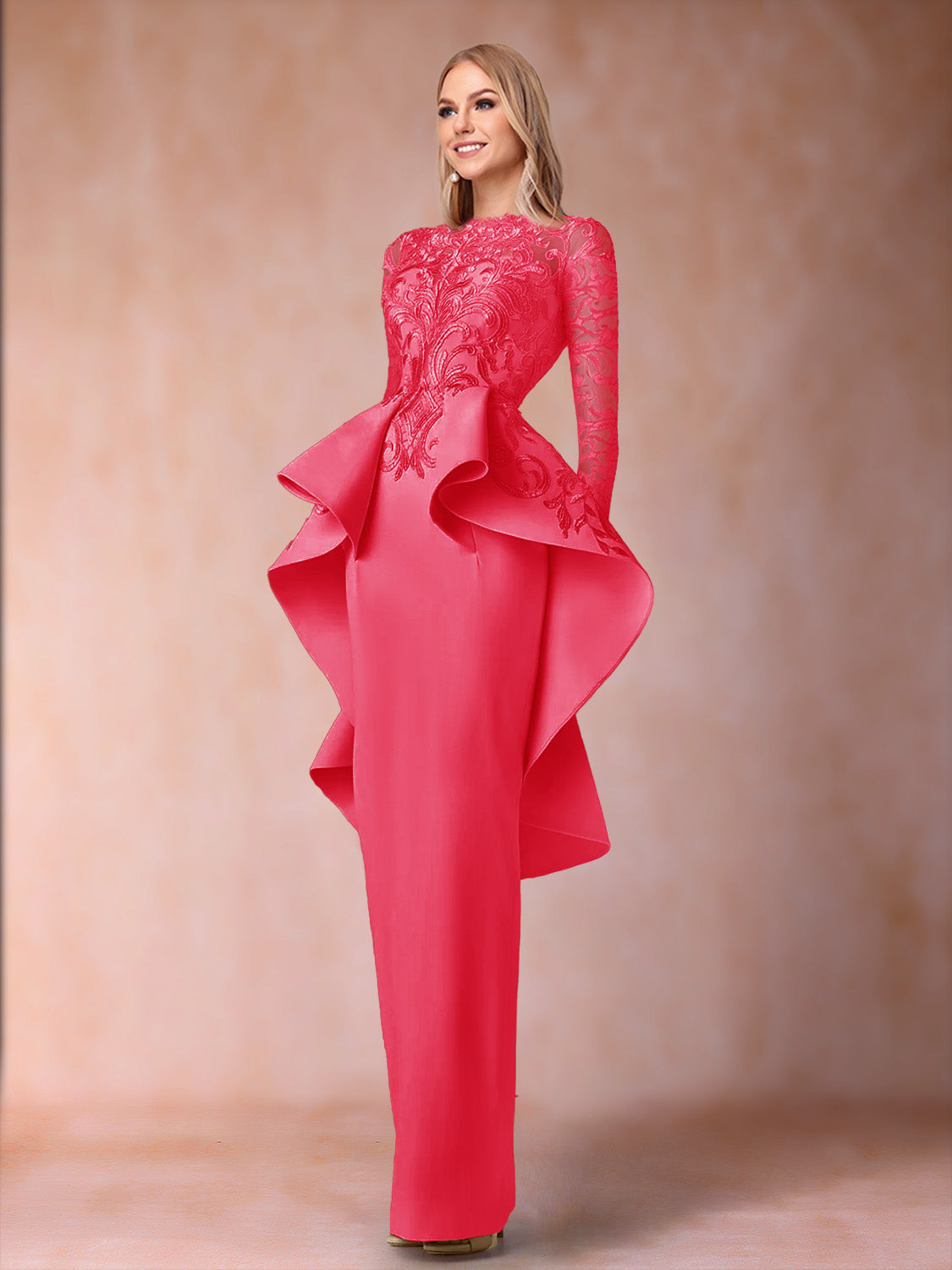 Sheath/Column Scoop Long Sleeves Mother of the Bride Dresses with Applique