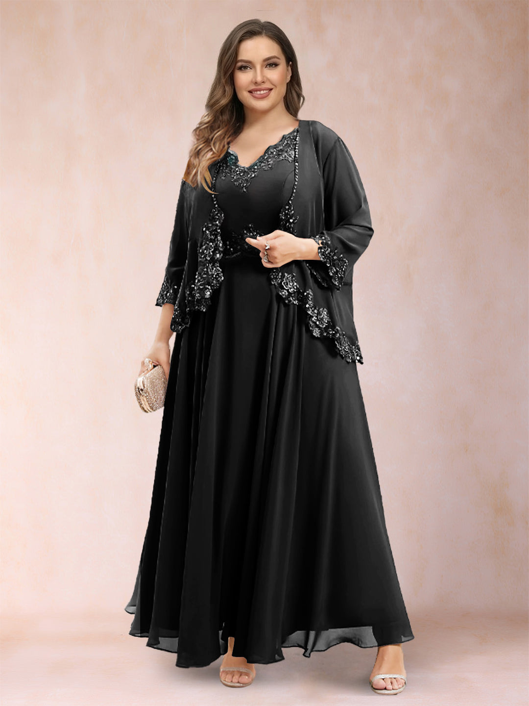 A-Line/Princess V-Neck 3/4 Sleeves 2 Pieces Plus Size Mother of the Bride Dresses with Applique